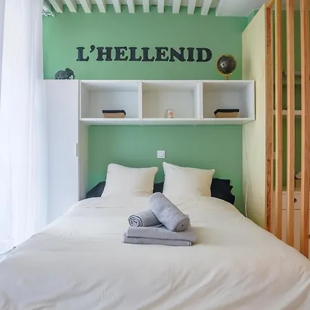 L'HélleNid : Studio CONFORT Riom Centre Extérieur photo